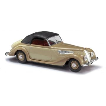 Busch - 1/87 Bmw 327 Cabrio Braun Geschlossen 1952 (6/22) *ba40291