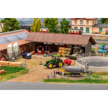 Faller - 1/87 BESCHUTTING V APPARATUUR MESTPUT en VOERSILO'S
