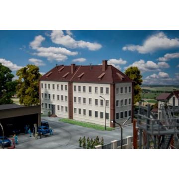 Faller - 1/87 GEBOUW VOOR MANSCHAPPEN (1/24) *
