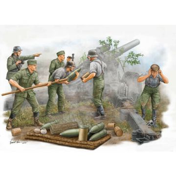 Trumpeter - 1/35 German S.fh 18 Field Howitzer Gun Crew - Trp00425