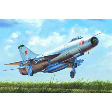 Trumpeter - 1/48 Soviet Su-9 Fishpot - Trp02896