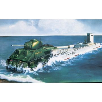 Airfix - Lcm3 & Sherman Tank (8/19) * (Af03301v)